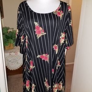 NWT LuLaRoe Perfect T